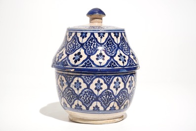 A blue and white Islamic pottery covered bowl and a dish, Northern Africa, Tunisia or Morocco, 19th C.