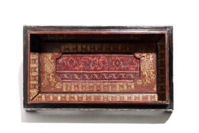 A Mughal mother-of-pearl inlaid trapezoid box, prob. Gujarat, India, 18/19th C.