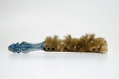 A Dutch Delft blue and white brush with handle, 1st half 18th C.