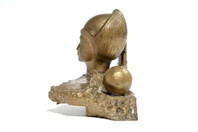 Van Hoeydonck, Paul (Belgique, 1925), Archeo, groupe en bronze
