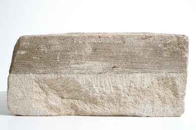 Een Romaans zandstenen boogfragment, Frankrijk, 12/13e eeuw