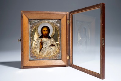 Une ic&ocirc;ne russe en argent et vermeil figurant Le Christ Sauveur, marques, vers 1880