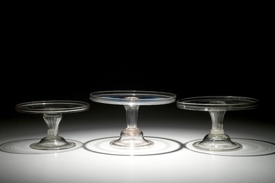 Three ascending English glass tazza on stem, 19th C.