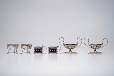 Two pairs of silver salvers and a pair of mustard jars, 19/20th C.