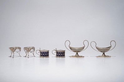 Two pairs of silver salvers and a pair of mustard jars, 19/20th C.