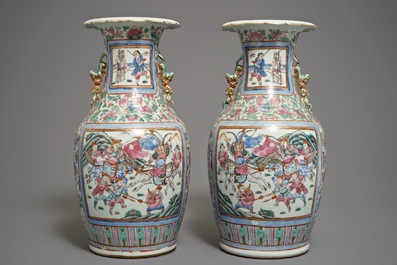 A pair of Chinese famille rose vases with warriors on horseback, 19th C.