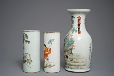 Two Chinese qianjiang cai hat stands and a vase, 19/20th C.