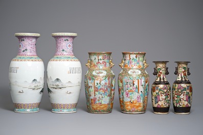 Trois paires de vases en porcelaine de Chine famille rose et verte, 19/20&egrave;me