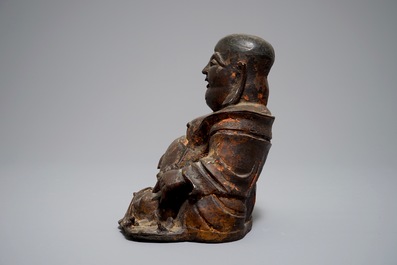 Un Bouddha en bronze laqu&eacute; et dor&eacute;, Chine, Ming