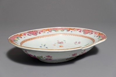 A Chinese famille rose shaving bowl, Qianlong