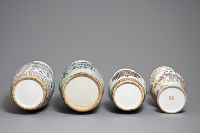 Quatre vases en porcelaine de Chine famille rose et bleu et blanc, 19/20&egrave;me