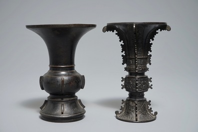 Two Chinese bronze gu-shaped vases, 17/18th C.