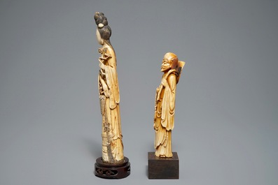 Two Chinese carved ivory figures on wooden bases, 18/19th C.