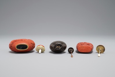 Two Chinese cinnabar lacquer snuff bottles and a Japanese lac burgaute example, 19th C.