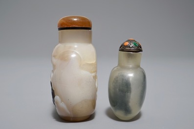 Two Chinese 'shadow' agate snuff bottles, 19/20th C.