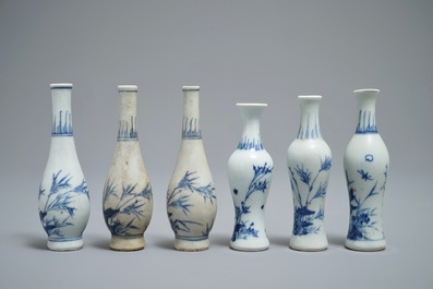 Six Chinese blue and white vases with floral design, Hatcher cargo, Transitional period