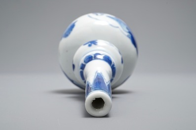 康熙  人物风景双葫芦青花瓷瓶