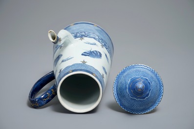 Een Chinese blauwwitte 'Pronk'-atelier chocoladekan met insecten naar Merian, Qianlong, ca. 1740