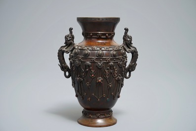 Un vase en bronze incrust&eacute;, Sino-Tibet, 18/19&egrave;me