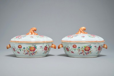 A pair of Chinese famille rose covered tureens on stands, Qianlong