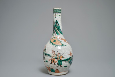 A Chinese famille verte crackle ware bottle vase, 19/20th C.