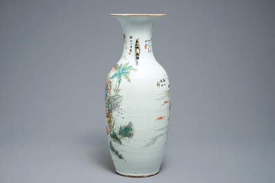 A Chinese famille rose two-sided design vase, 19/20th C.