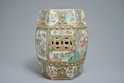 A hexagonal Chinese Canton famille rose garden seat, 19th C.