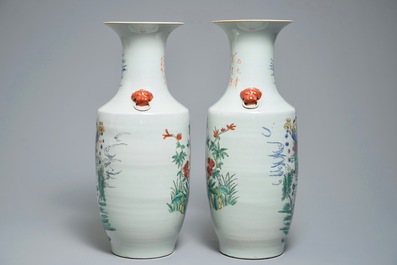 A pair of Chinese famille rose two-sided design vases, 19/20th C.