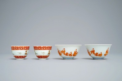 Two pairs of Chinese famille verte and iron red bowls, 19/20th C.