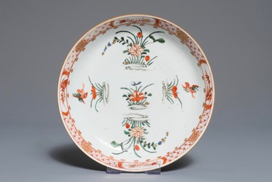 Trois assiettes en porcelaine de Chine famille verte, Kangxi