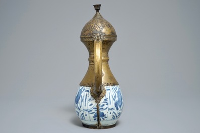 A Chinese blue and white bottle vase with Islamic brass mount, Wanli