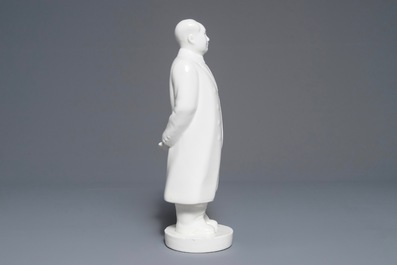 A tall Chinese figure of Mao Zedong standing, 2nd half 20th C.