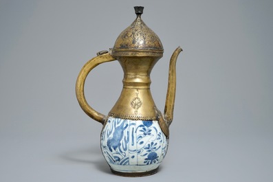 A Chinese blue and white bottle vase with Islamic brass mount, Wanli