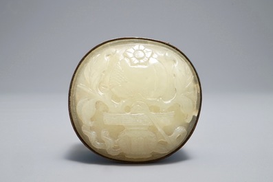 A Chinese enamelled silver and jade-topped box, 19/20th C.