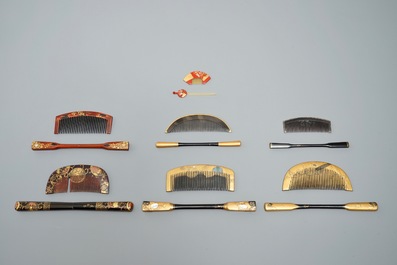 Twelve sets of Japanese lacquer Kushi combs and Kougai hair pins, Meiji, 19th C.