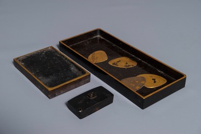A Japanese gilt-lacquered writing set 'Suzuribako', with the original ink stone at the interior, Meiji, 19th C.