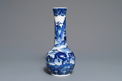 Un vase de forme bouteille en porcelaine de Chine bleu et blanc, marque de Xuande, 19&egrave;me