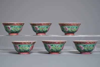 十九世纪 五彩瓷碗  六件