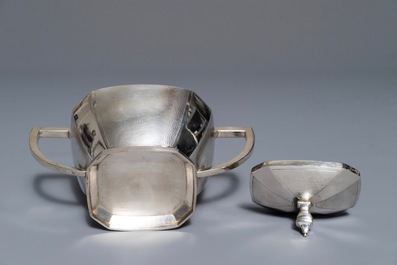 A Chinese silver art deco tea service on tray, Republic, 1st half 20th C.