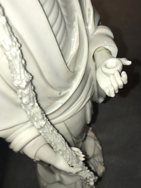 A Chinese Dehua blanc de Chine figure of Damo, Boji yuren merk, 19th C.