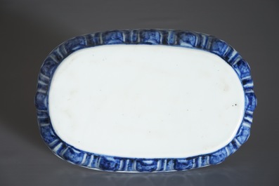 A Chinese blue and white lotus throne-shaped stand, Xuande mark, 19/20th C.