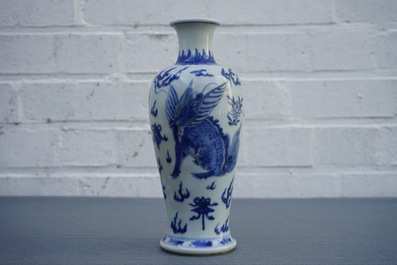 Een Chinese blauwwitte vaas met een qilin, Kangxi