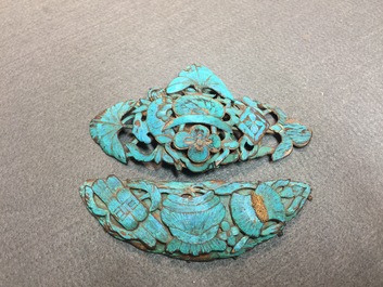 Thirty-one Chinese kingfisher feather ornaments in silver and gilt metal, Qing and 20th C.