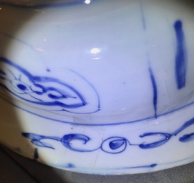 Five Chinese blue and white plates and bowls, Wanli, Tianqi and Transitional period