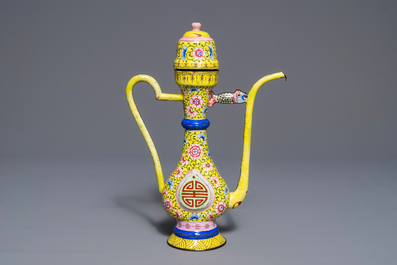 A Chinese yellow ground Canton enamel ewer and cover, 18/19th C.