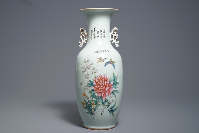 A Chinese famille rose two-sided design vase, 19/20th C.