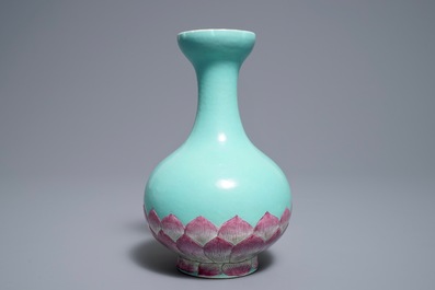 A Chinese famille rose turquoise ground lotus flower-shaped vase, 19/20th C.