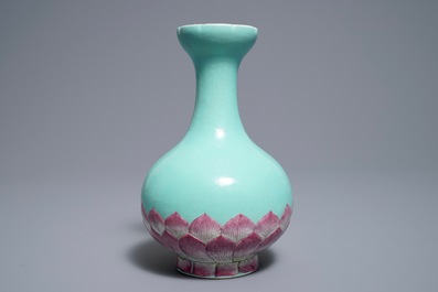 A Chinese famille rose turquoise ground lotus flower-shaped vase, 19/20th C.