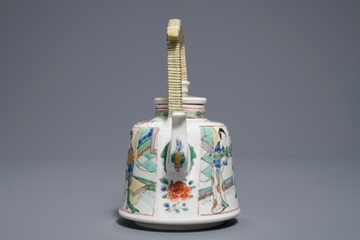 A fine Chinese famille verte teapot and cover, Kangxi