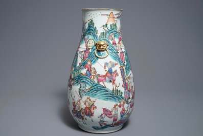 A large Chinese famille rose hu vase with warrior scenes, 19th C.